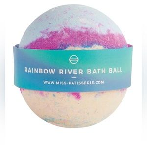 BATH BOMB  RAINBOW RIVER MISS PATISSERIE